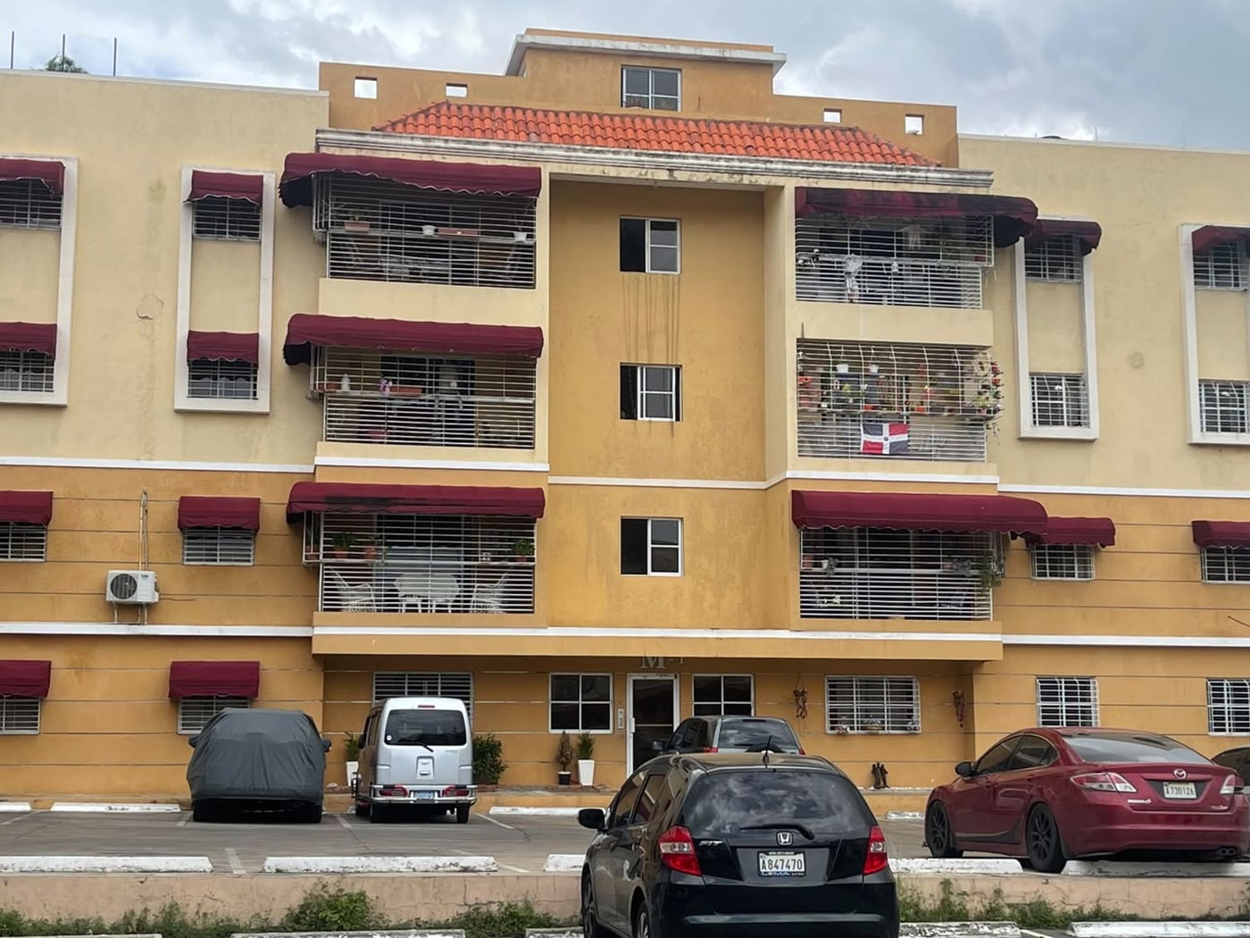Apartamento de 3 dormitorios en venta en Santo Domingo – foto 1