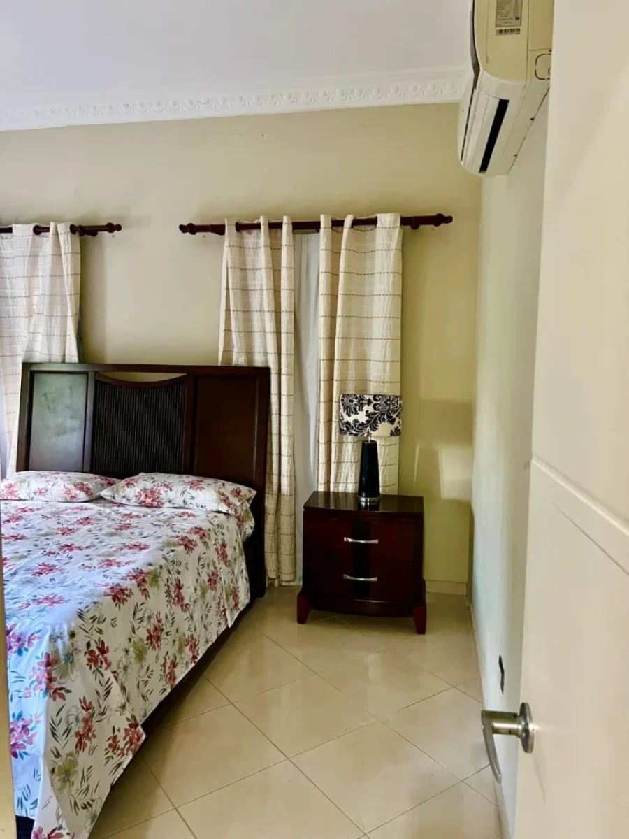 Casa familiar en La Romana con patio y terraza – foto 6