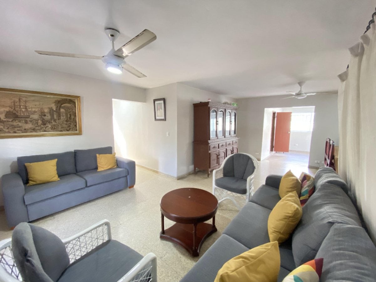 Solar con verja RD$15MM – foto 4