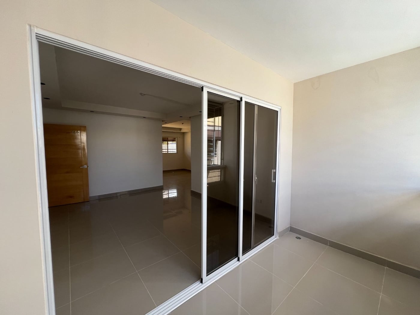 Apartamento 3 hab vacio – foto 4