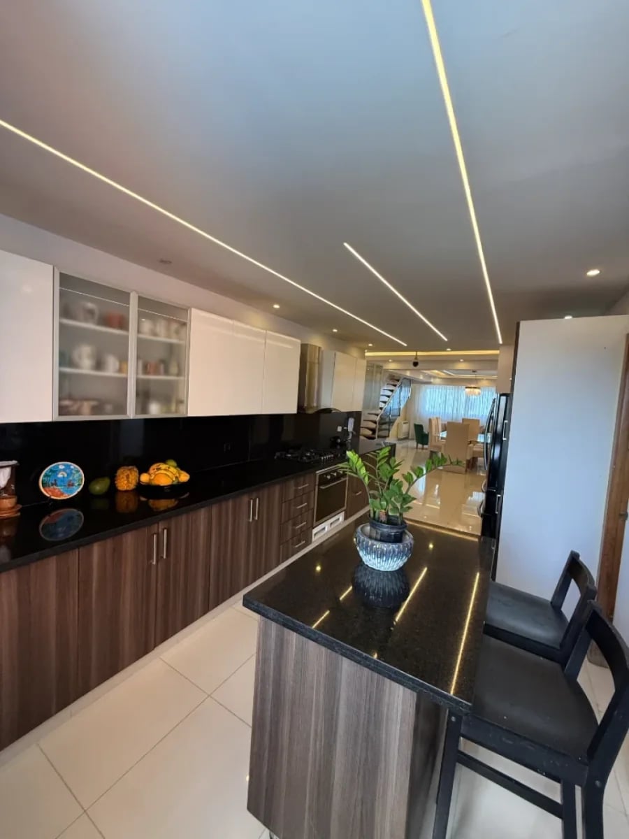Amplio PH de 4 Habitaciones – foto 5