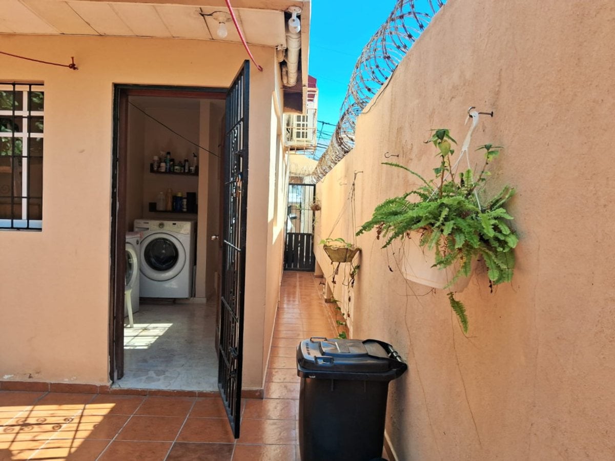 Casa en Corales del Sur, Santo Domingo Este – foto 10