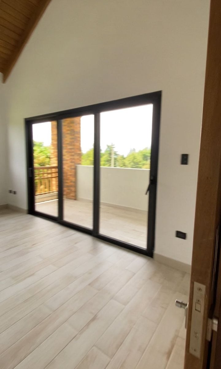 Hermosa villa en venta en Jarabacoa – foto 9