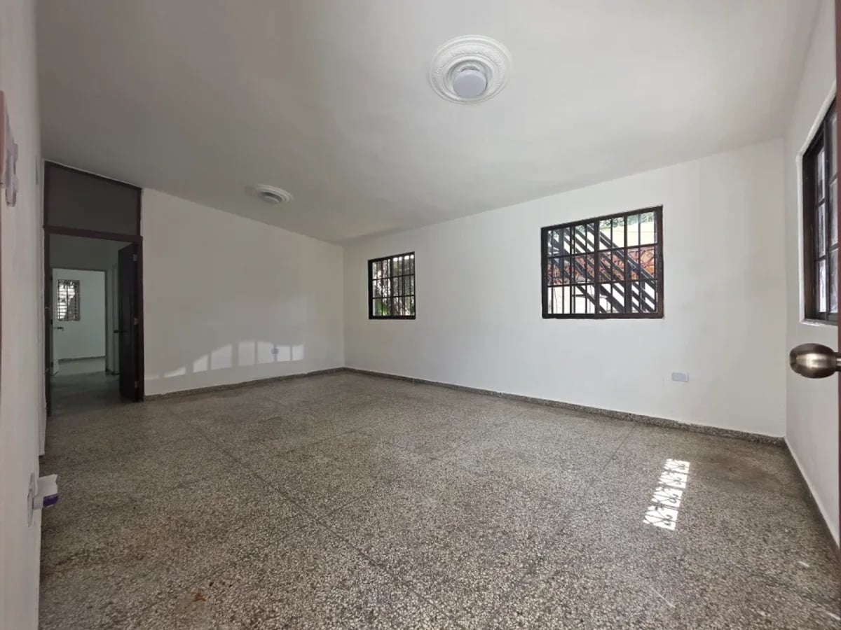 Casa en alquiler comecial – foto 2
