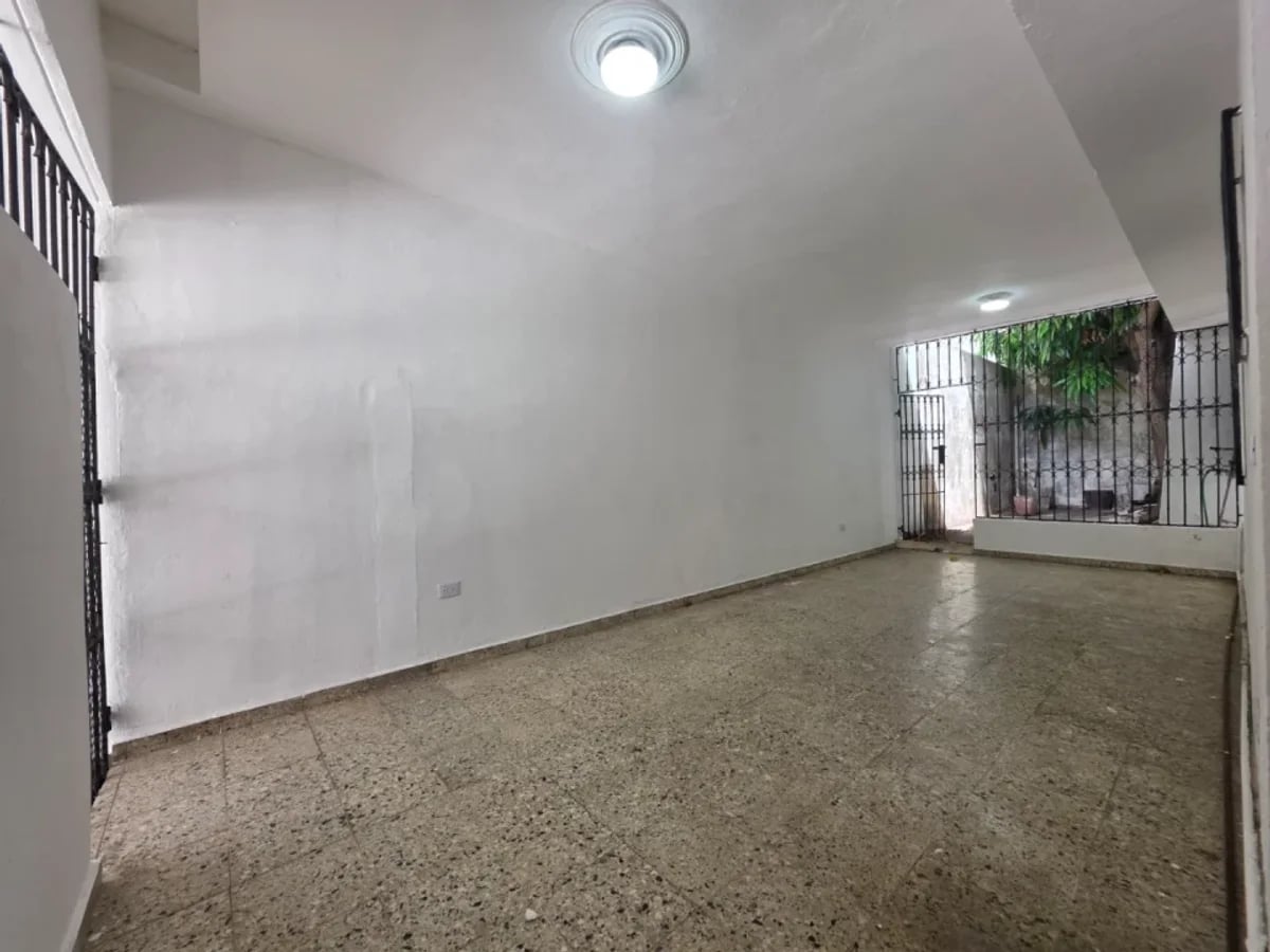 Casa en alquiler comecial – foto 1