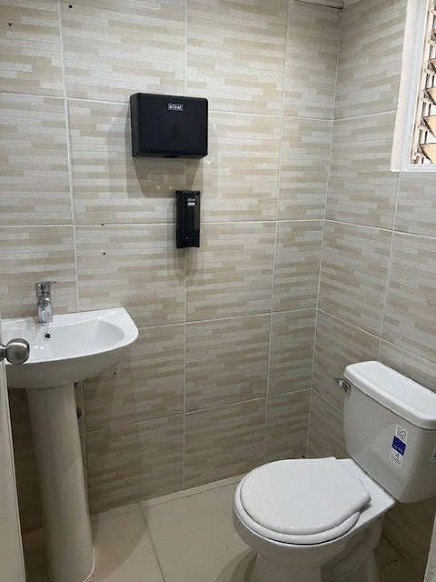 Local comercial en Los Prados – foto 5