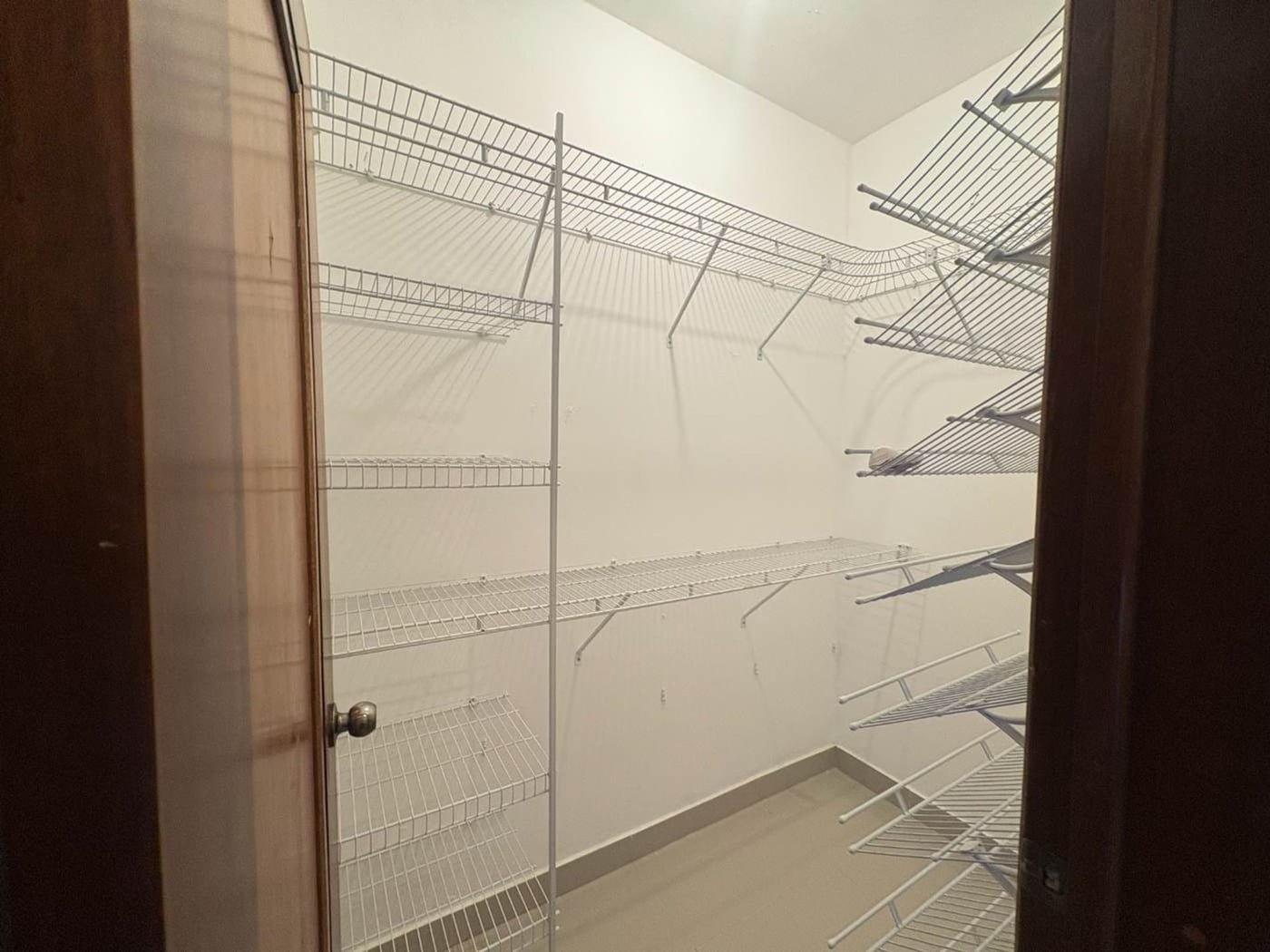 APARTAMENTO CON TERRAZA 2 HABS Y ESTUDIO – foto 6