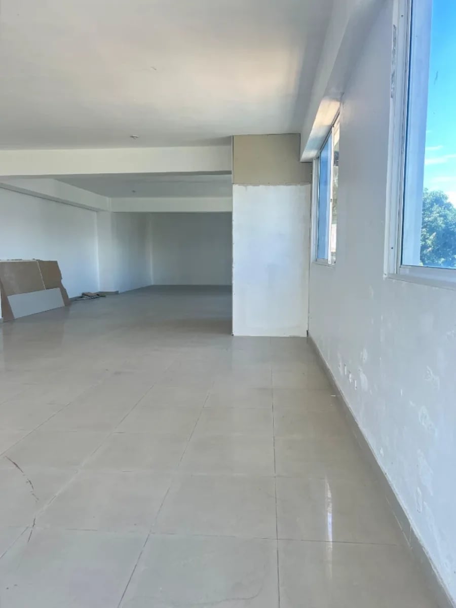 Local comercial en alquiler en el Ensache Quisqueya – foto 5