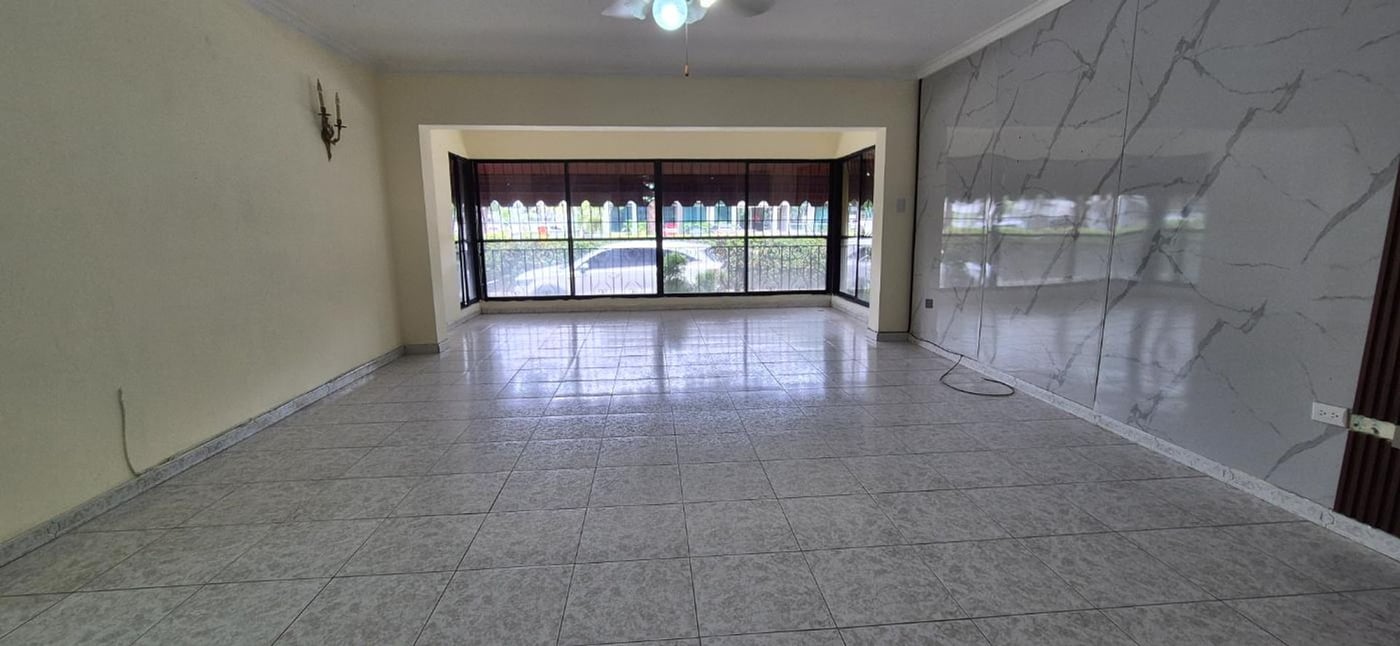 Amplio Apartamento en Alquiler Las Praderas – foto 2