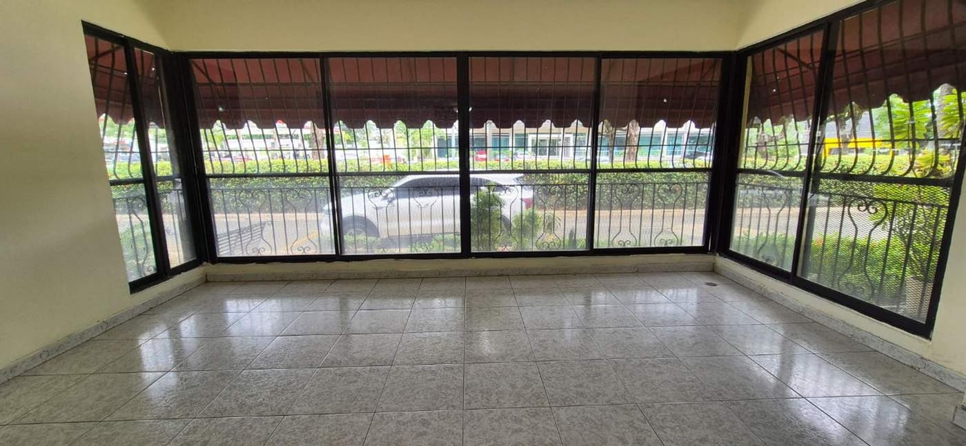 Amplio Apartamento en Alquiler Las Praderas – foto 4