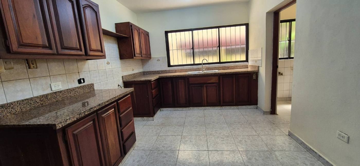 Amplio Apartamento en Alquiler Las Praderas – foto 9