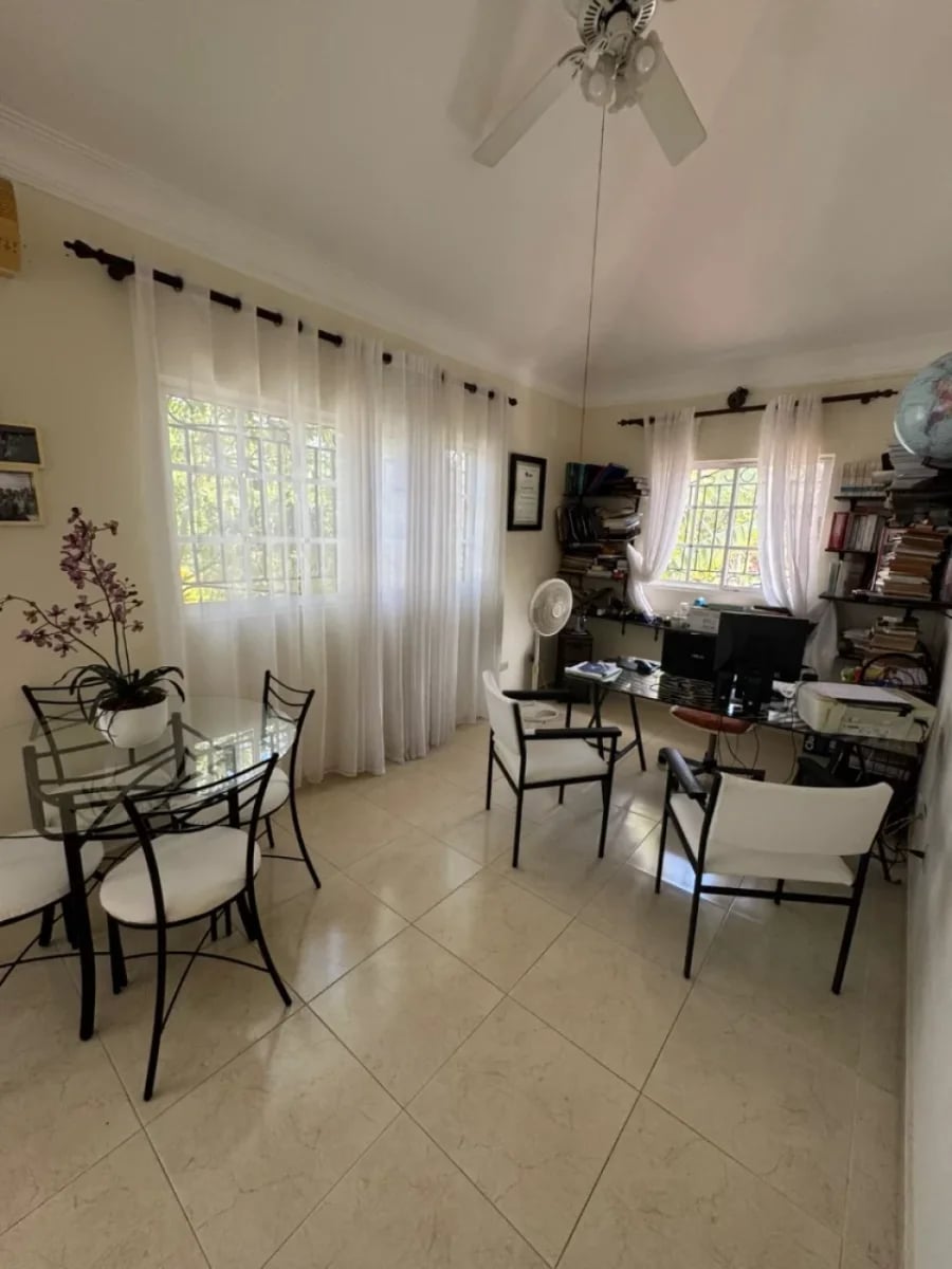 Casa en Altos de Arroyo Hondo II, Santo Domingo – foto 4