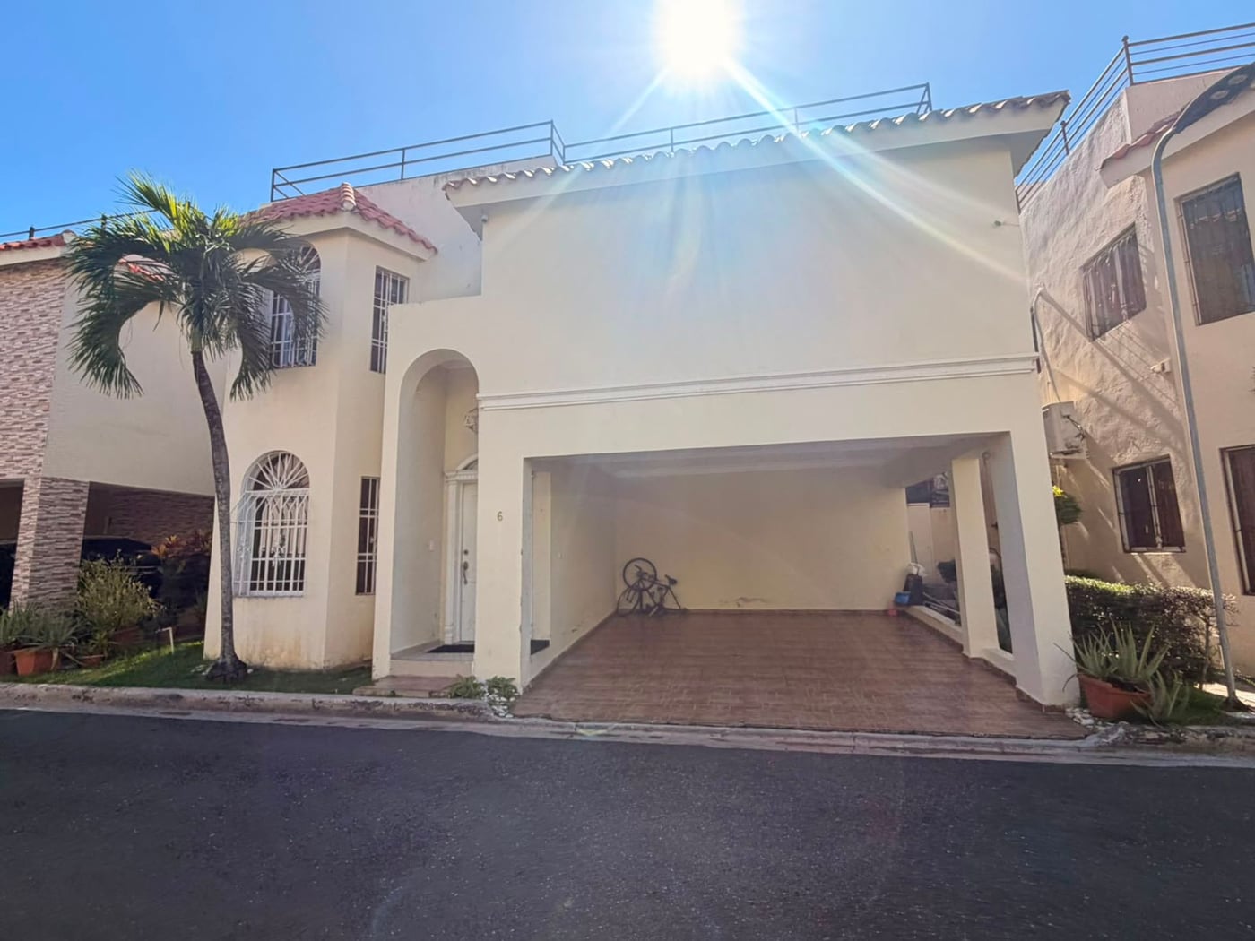 Hermosa y Exclusiva Casa en Colinas de Los Ríos – foto 10