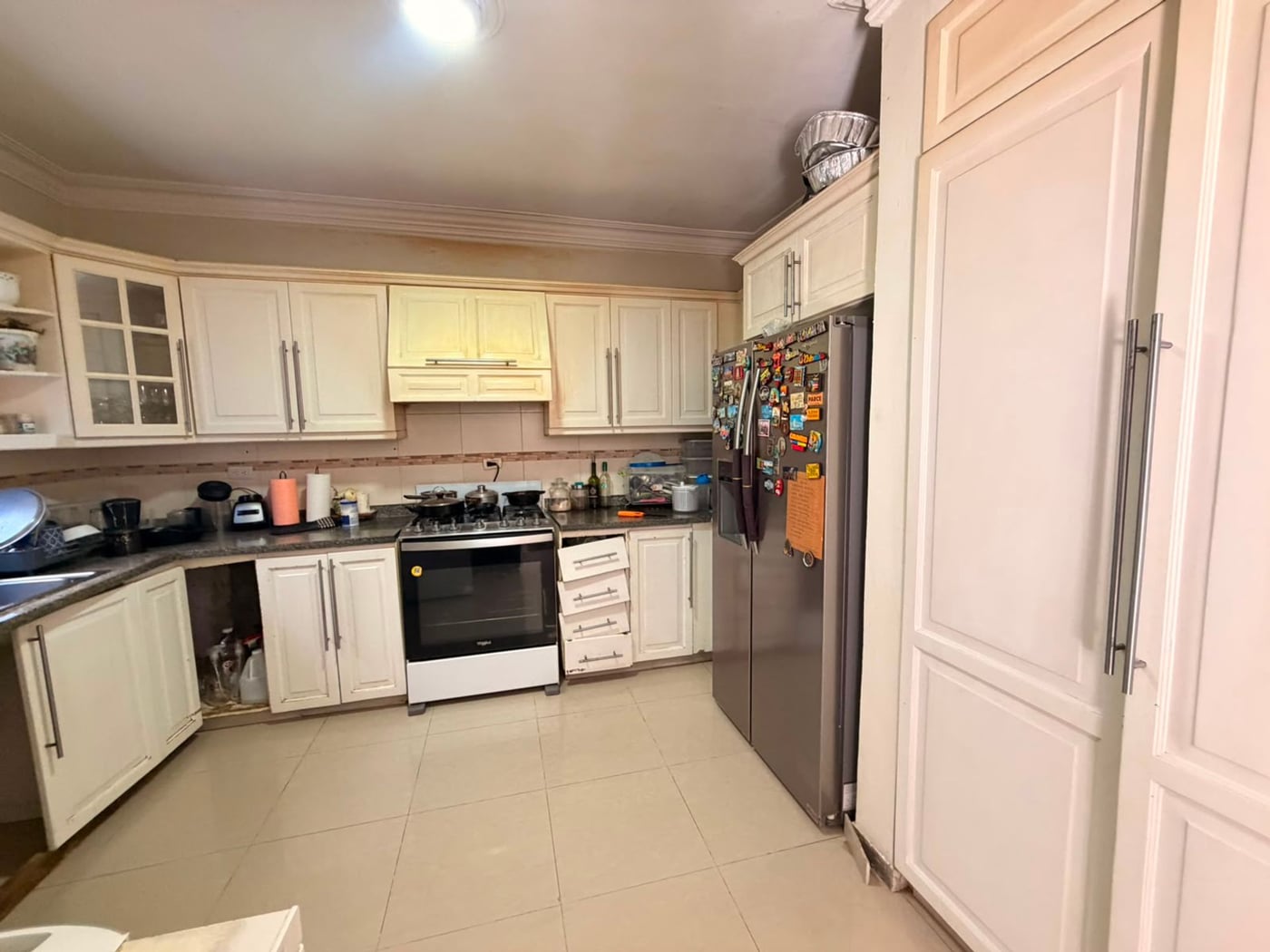 Hermosa y Exclusiva Casa en Colinas de Los Ríos – foto 3