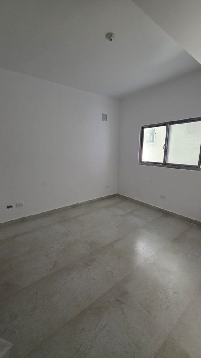 Apartamento en alquiler en Evaristo Morales – foto 5