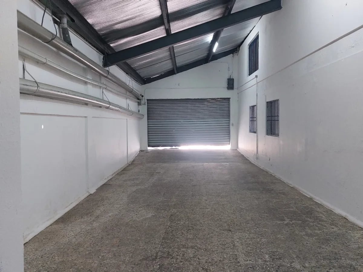 Nave industrial en alquiler en Herrera – foto 4