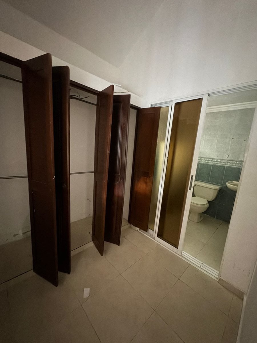 Casa aislada en Mirador del Este – foto 1