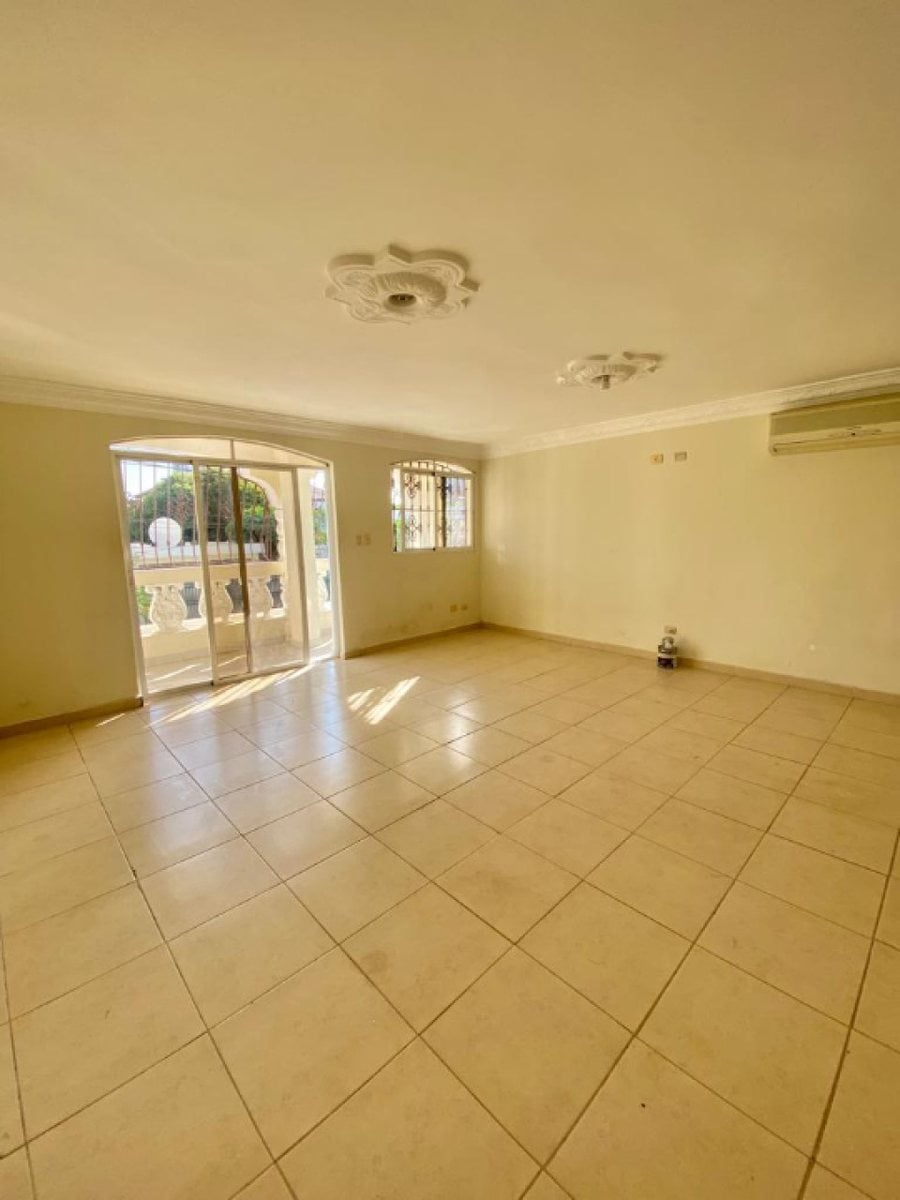 Casa en Bella Vista, Santo Domingo – foto 11
