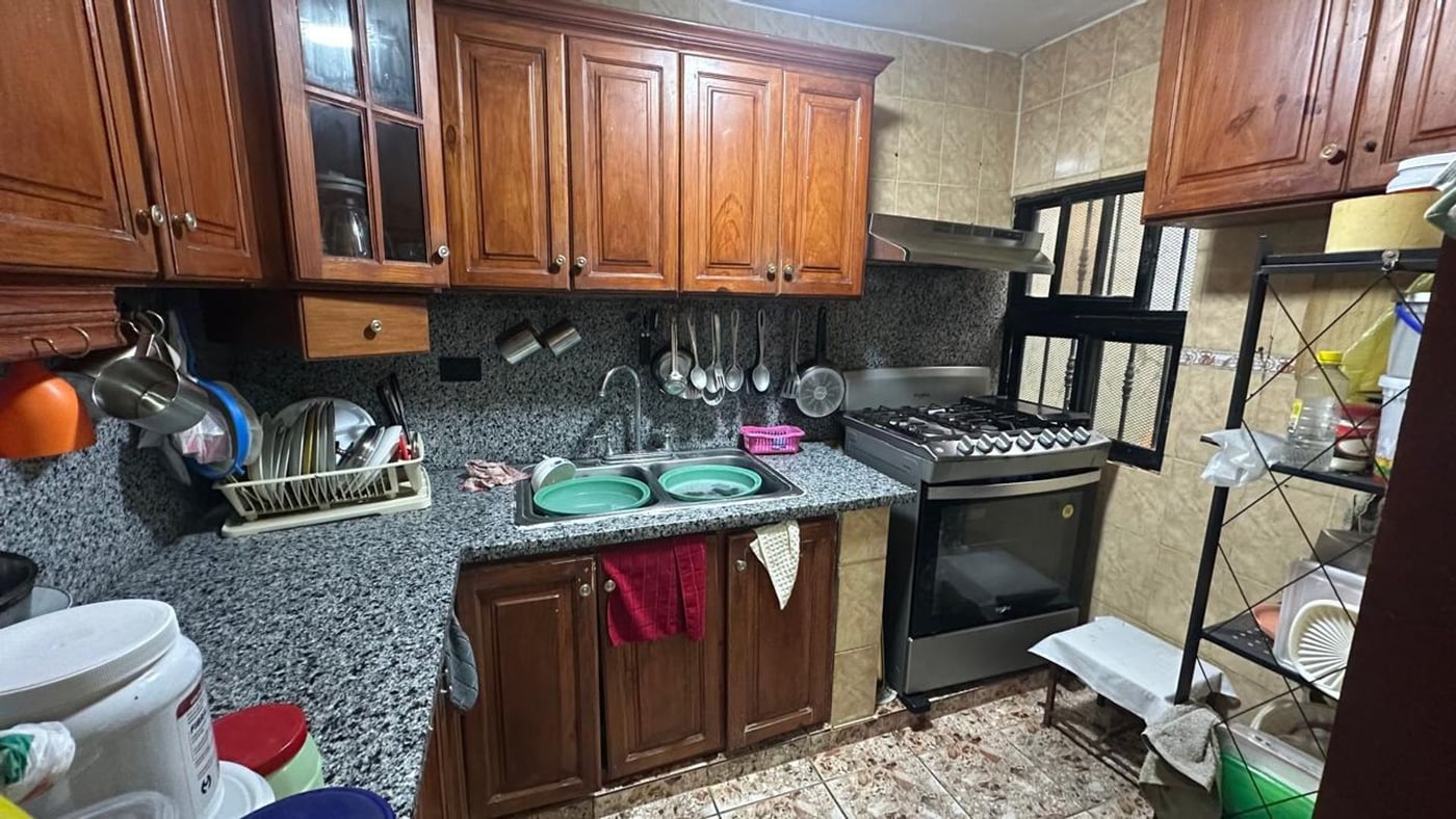 CASA EN VENTA 6 DORMITORIOS LOS TRINITARIOS II SAN – foto 5