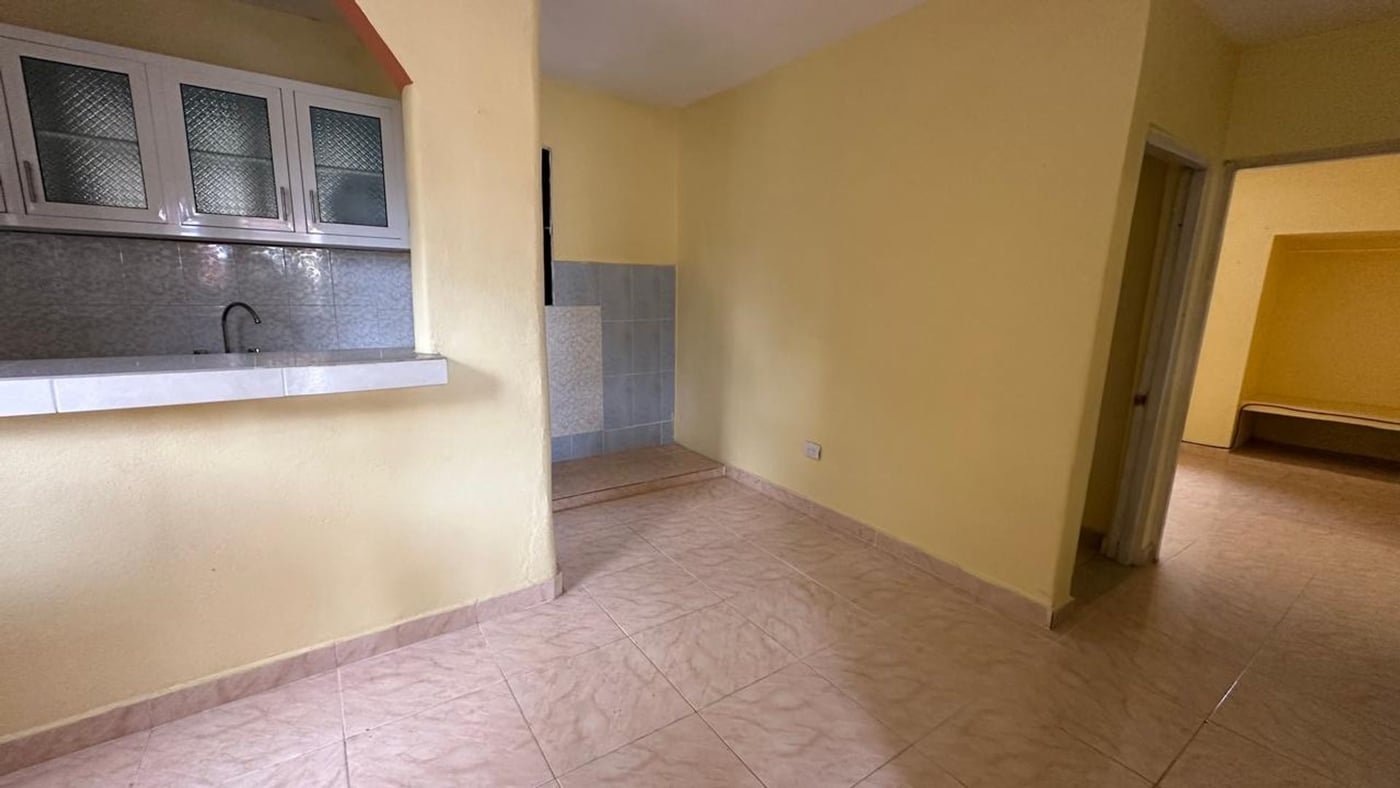 CASA EN VENTA 6 DORMITORIOS LOS TRINITARIOS II SAN – foto 12