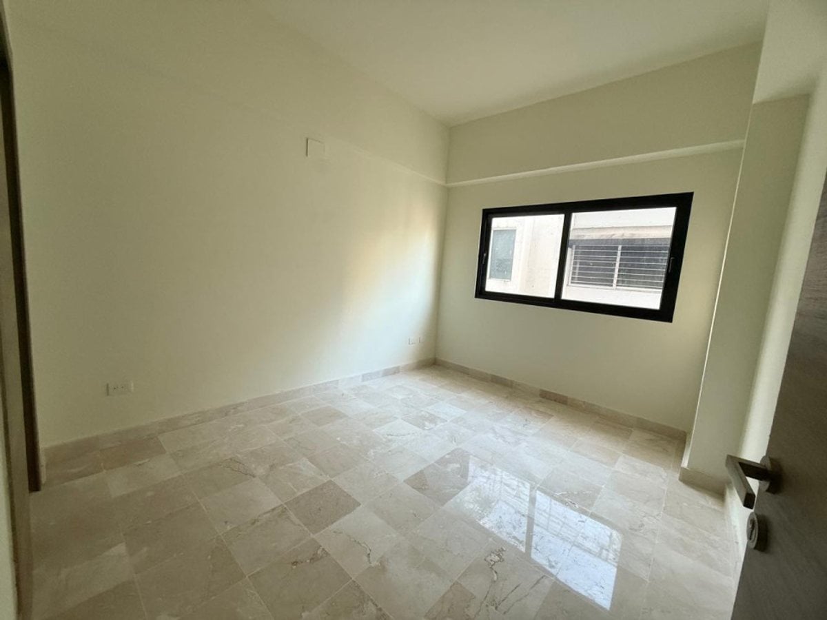 2da con Terraza, a 1 esq. del parque de Serralles – foto 8