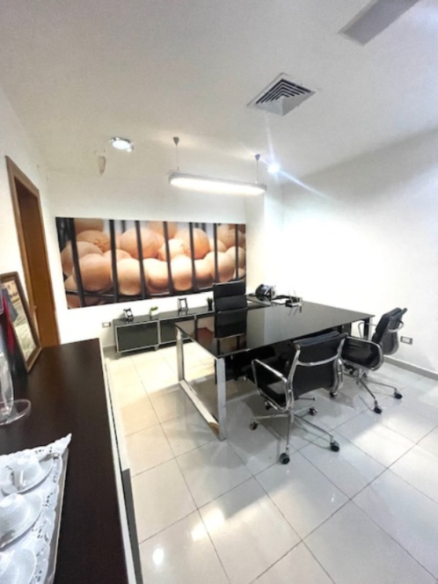 Edificio en venta – foto 9