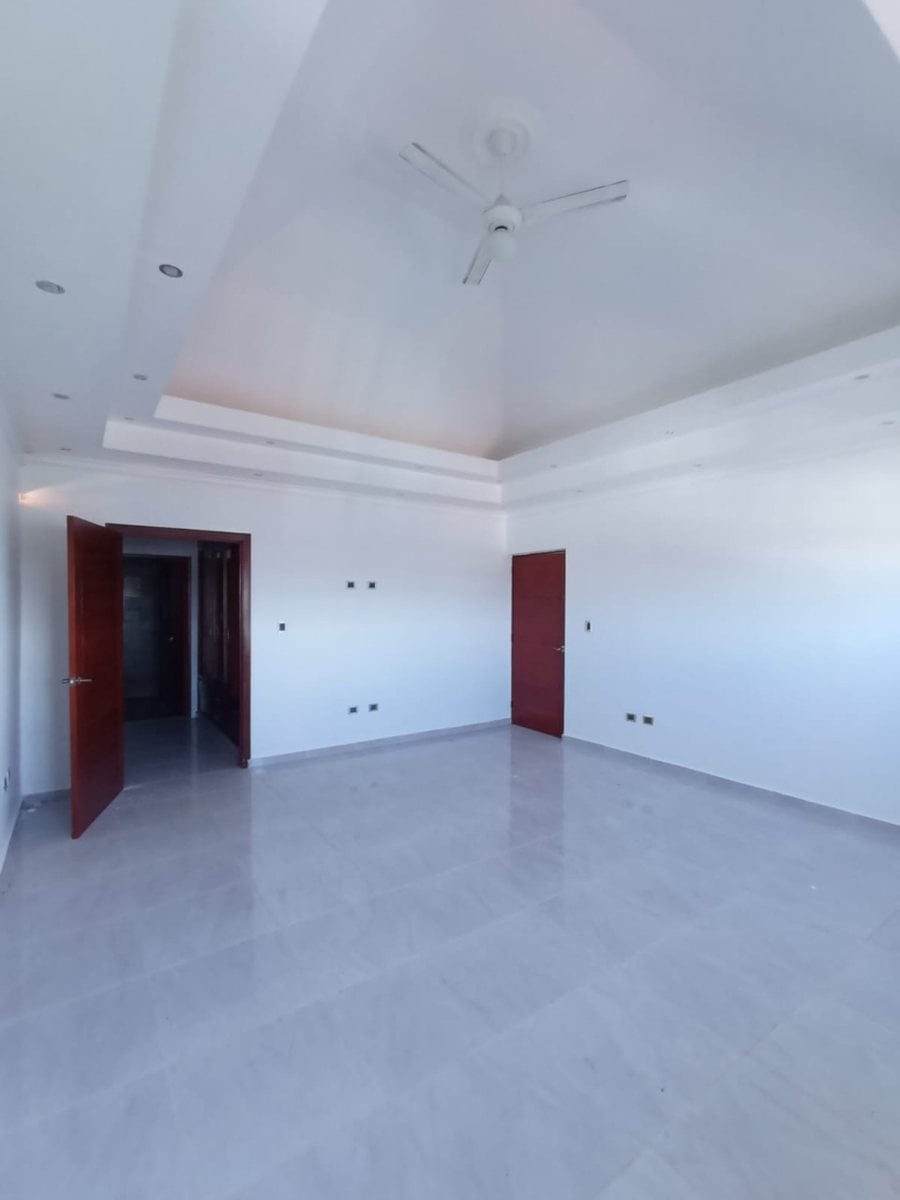 VENDO PENTHOUSE SANTO DOMINGO ESTE, CON VISTA AL M – foto 11