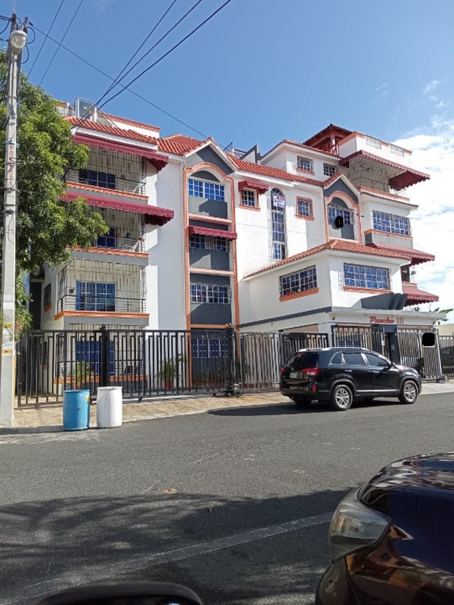 VENDO PENTHOUSE SANTO DOMINGO ESTE, CON VISTA AL M – foto 1