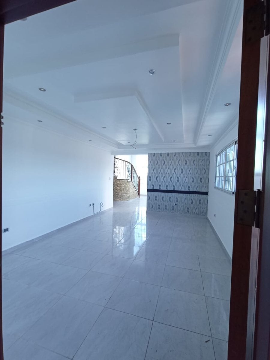 VENDO PENTHOUSE SANTO DOMINGO ESTE, CON VISTA AL M – foto 4
