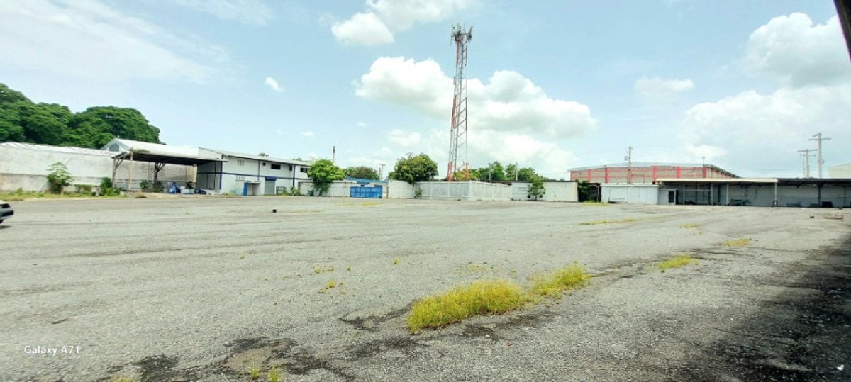 Propiedad Industrial en Santo Domingo Oeste – foto 10