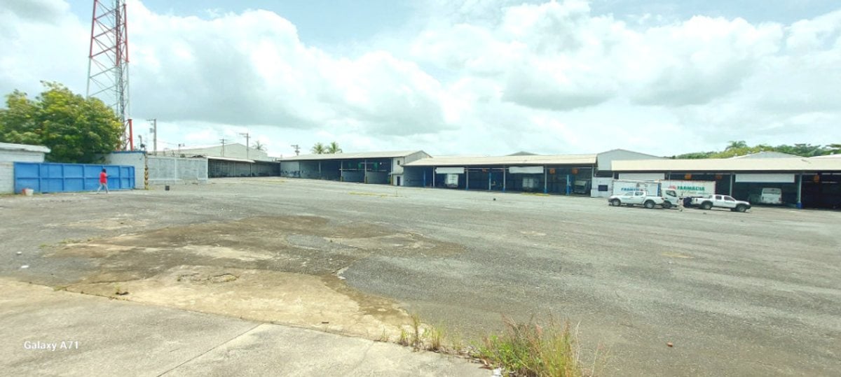 Propiedad Industrial en Santo Domingo Oeste – foto 4