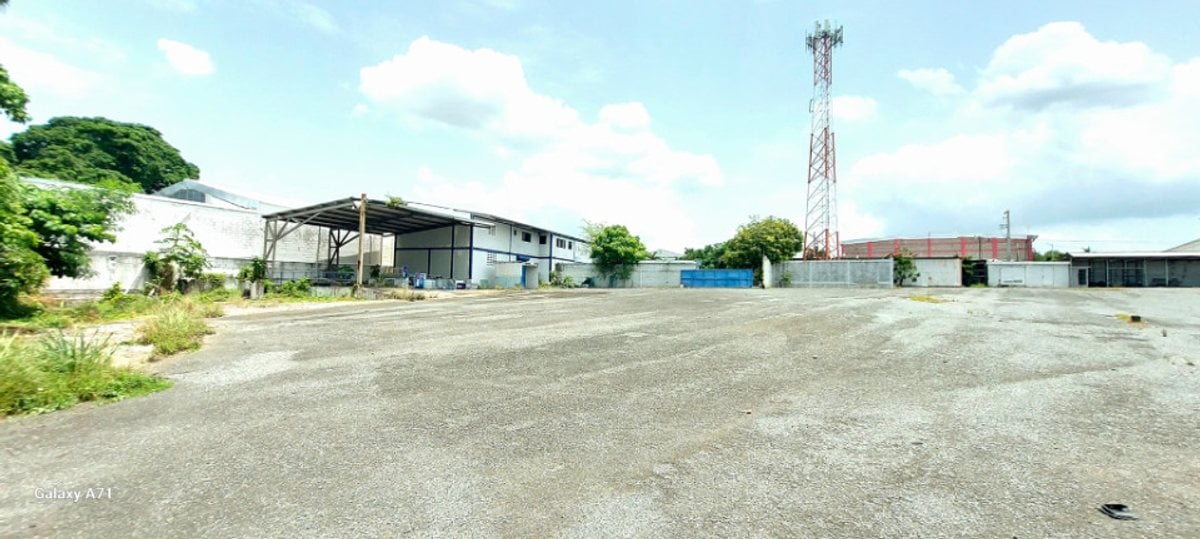 Propiedad Industrial en Santo Domingo Oeste – foto 9