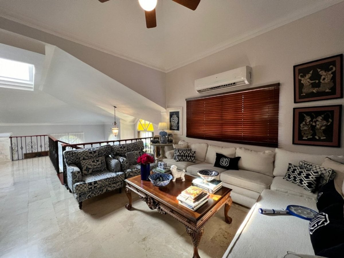Casa En Cerros De Arroyo Hondo Iii, Santo Domingo – foto 9
