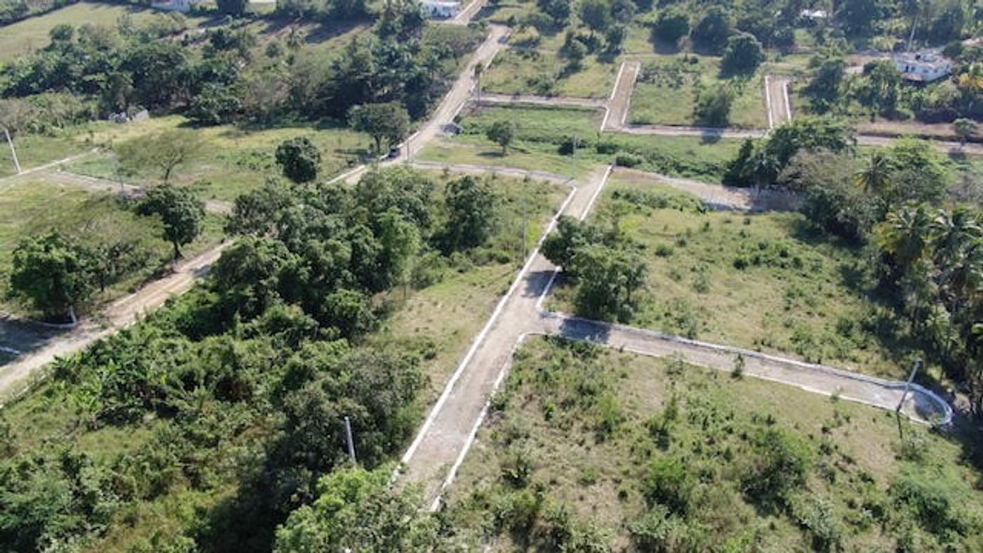 Solares en Venta Urb. Don Amado San Cristobal – foto 4