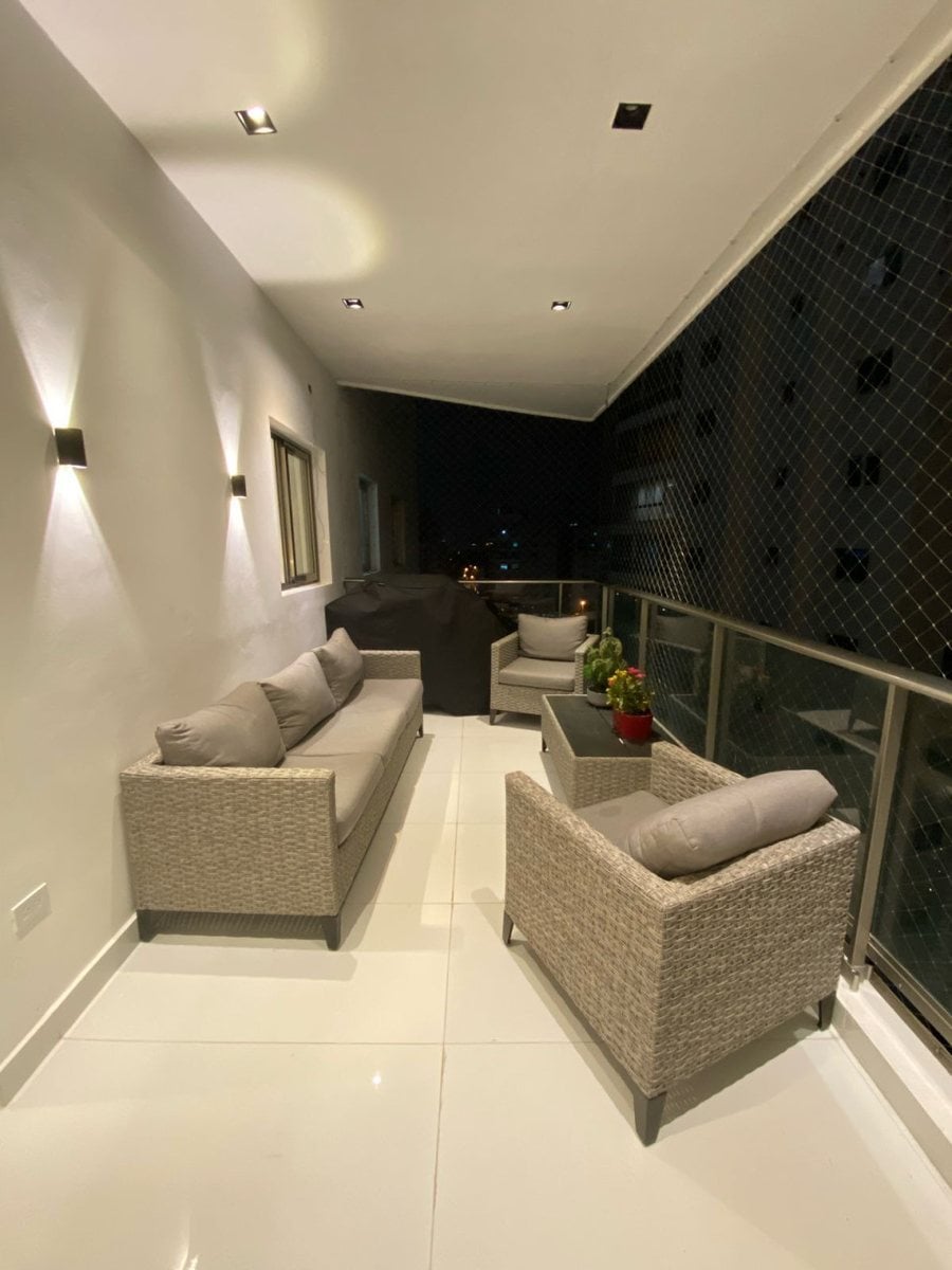 Apartamento de Lujo en Urbanización Real – foto 9
