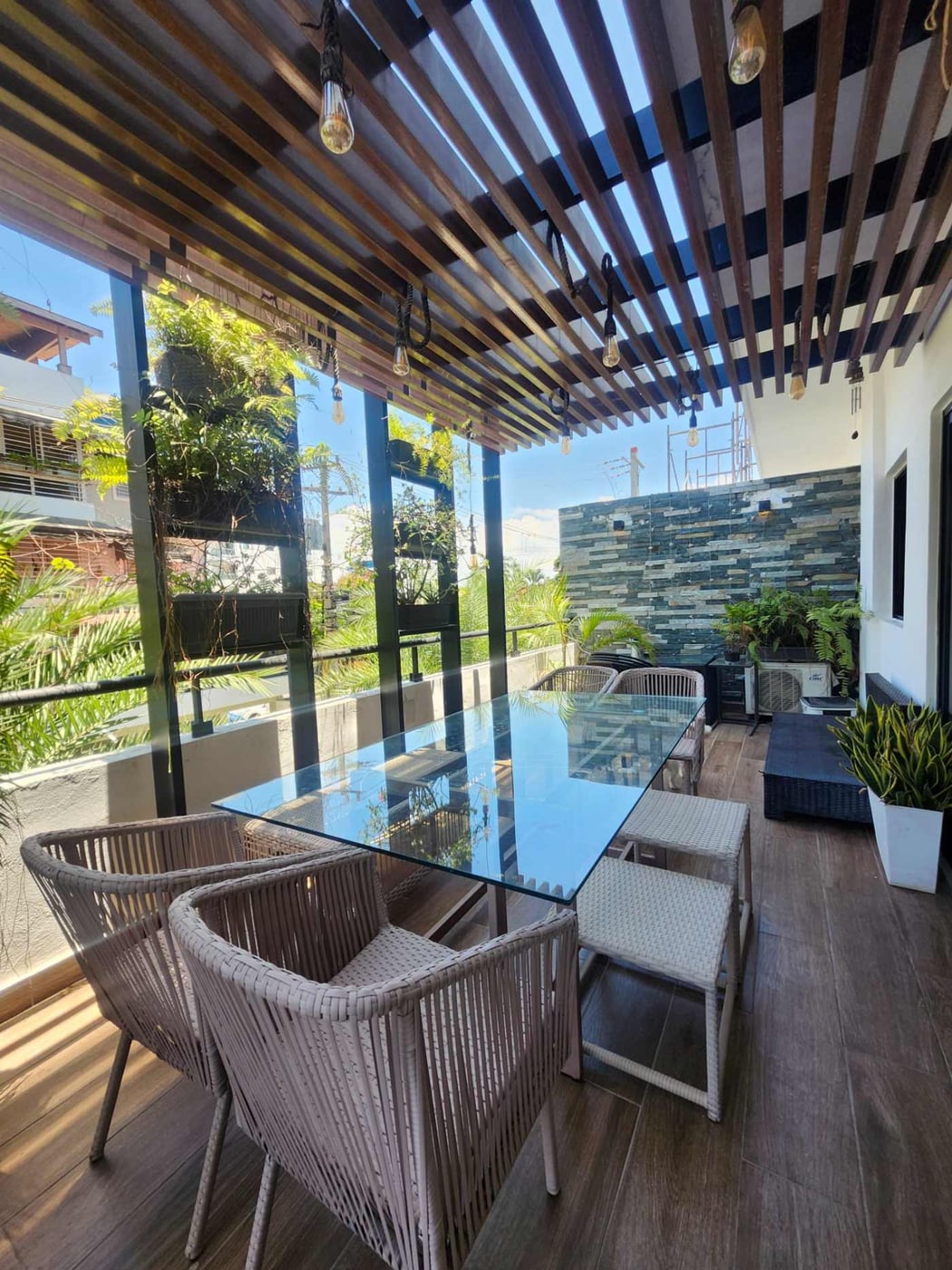 EL MILLON MODERNO 2DO PISO CON TERRAZA – foto 1