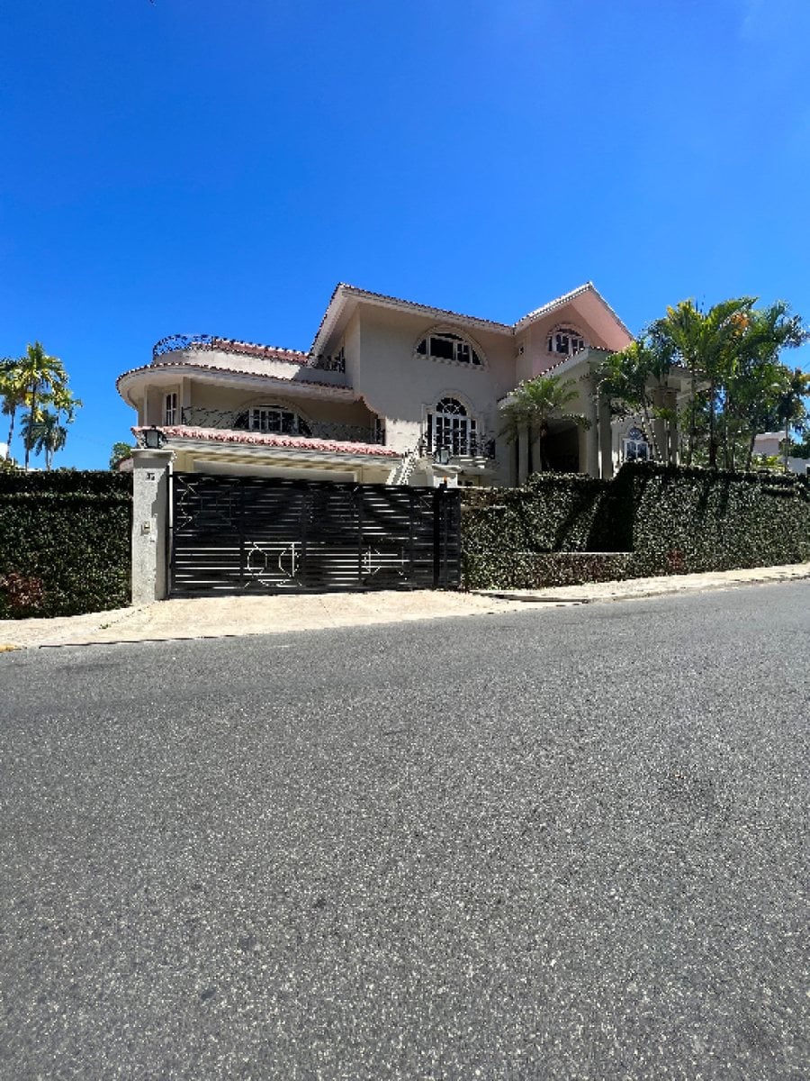 Casa Espaciosa en Los Ríos, Santo Domingo – foto 9