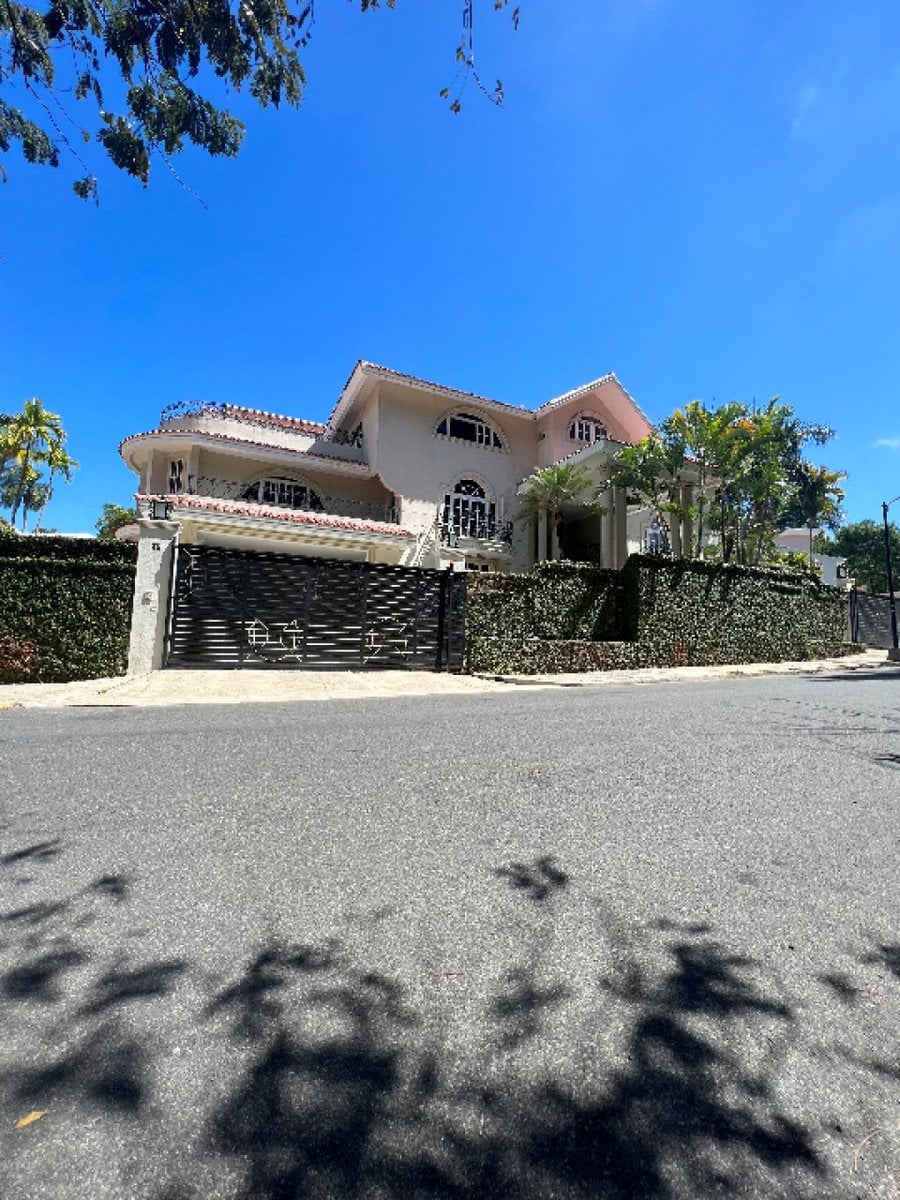 Casa Espaciosa en Los Ríos, Santo Domingo – foto 7