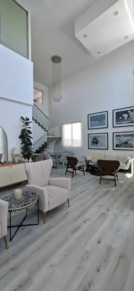 Alquiler de Apartamento Amueblado con Terraza – foto 3