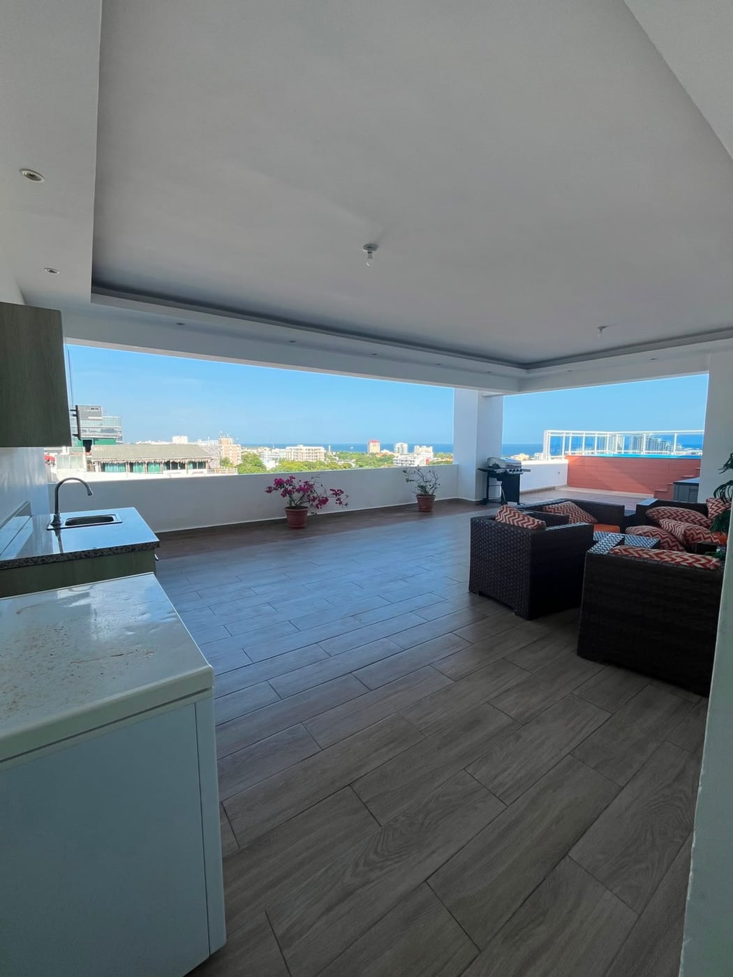APARTAMENTO DE ALQUILER EN GAZCUE – foto 3