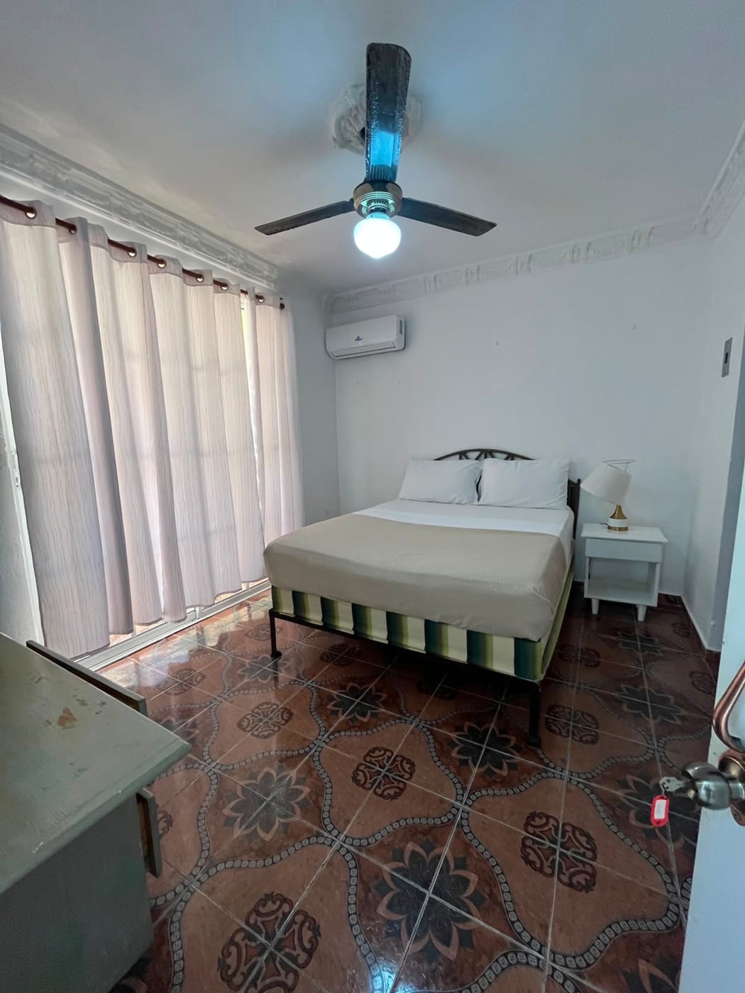 HOTEL DE VENTA EN JUAN DOLIO – foto 9
