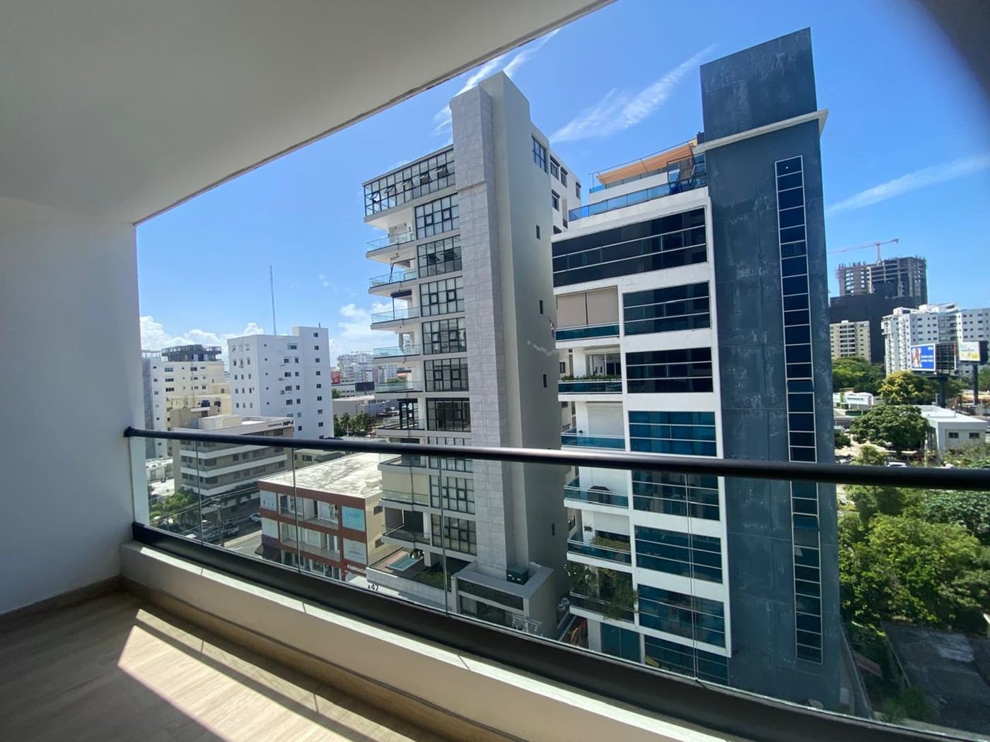 APARTAMENTO EN ALQUILER 3 DORMITORIOS NACO – foto 8