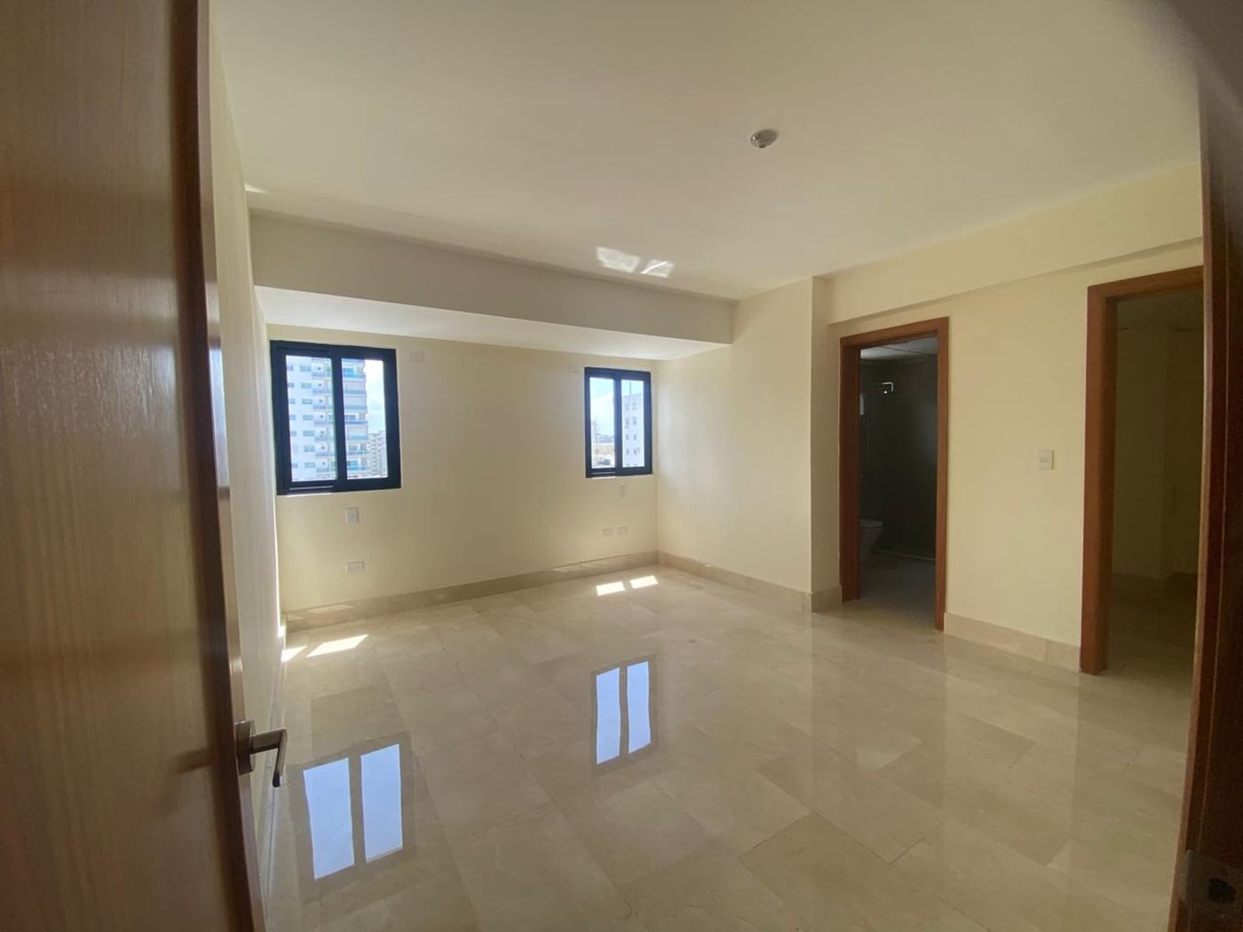 APARTAMENTO EN ALQUILER 3 DORMITORIOS NACO – foto 10