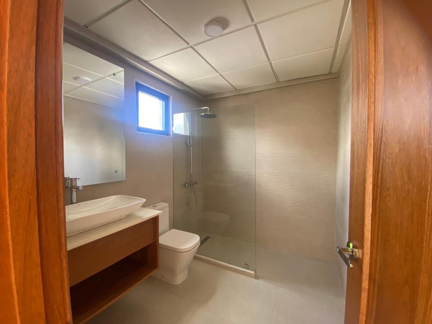 APARTAMENTO EN ALQUILER 3 DORMITORIOS NACO – foto 11