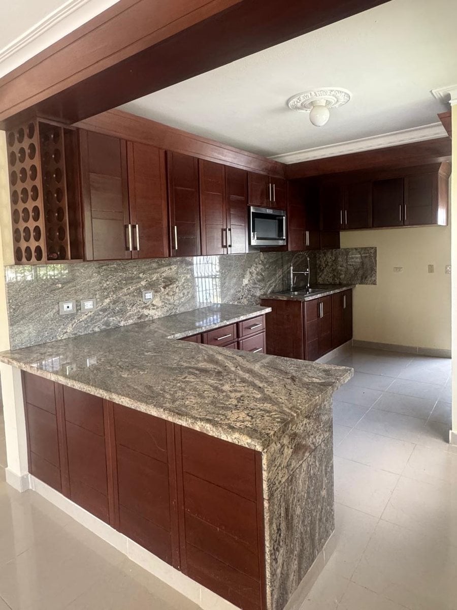 Casa en Santiago, Los Girasoles, 6 habitaciones – foto 2