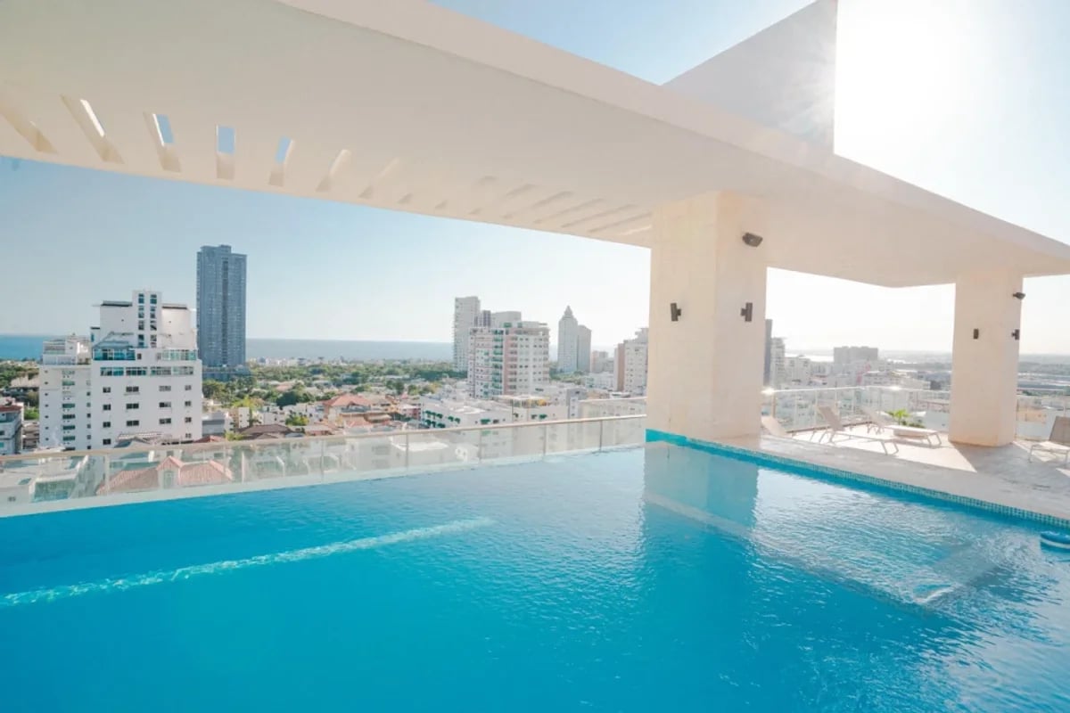 Apartamento amueblado en Urb. Real – foto 1