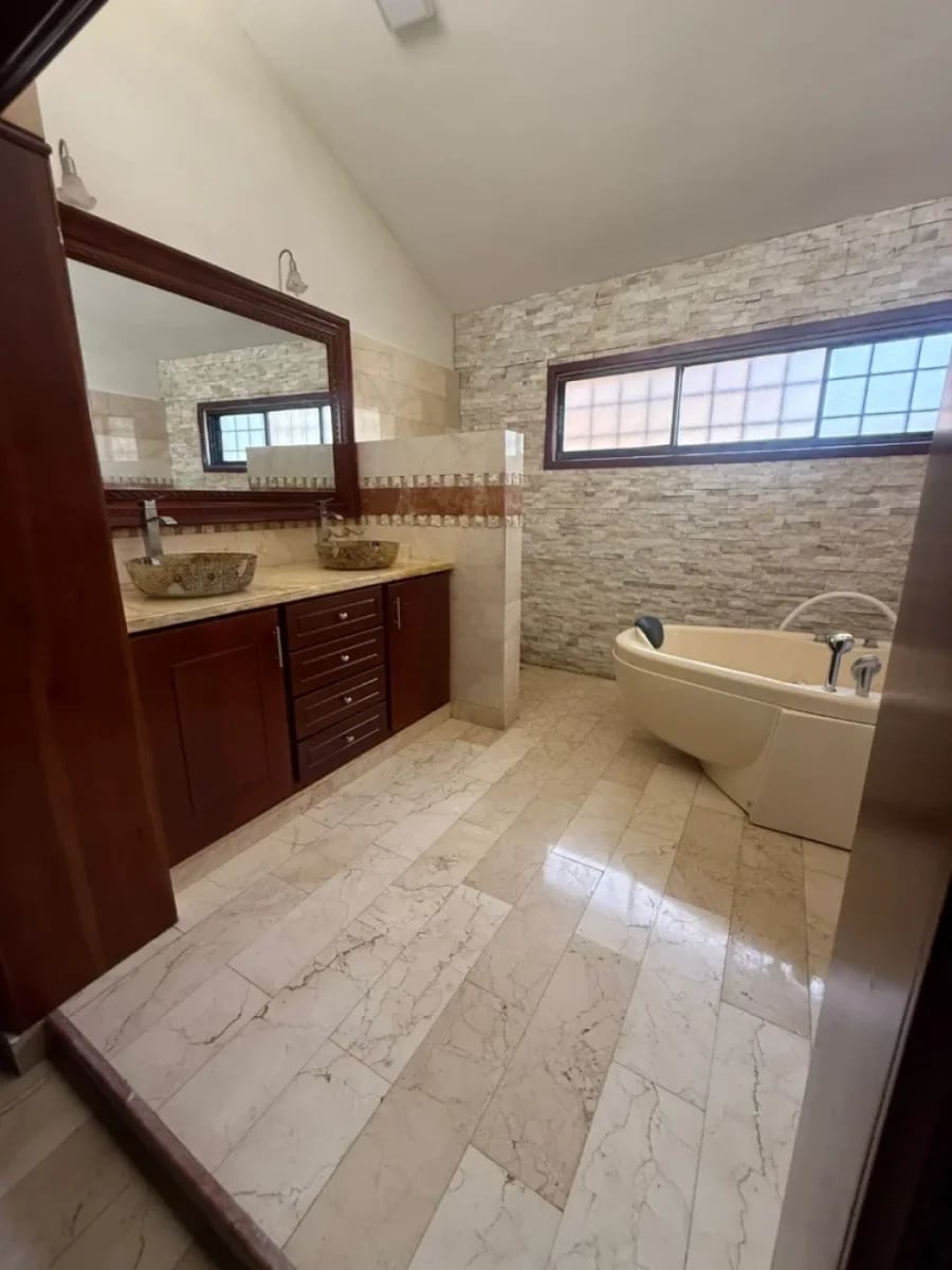 Altos de Arroyo Hondo | casa de 4 Habitaciones – foto 11
