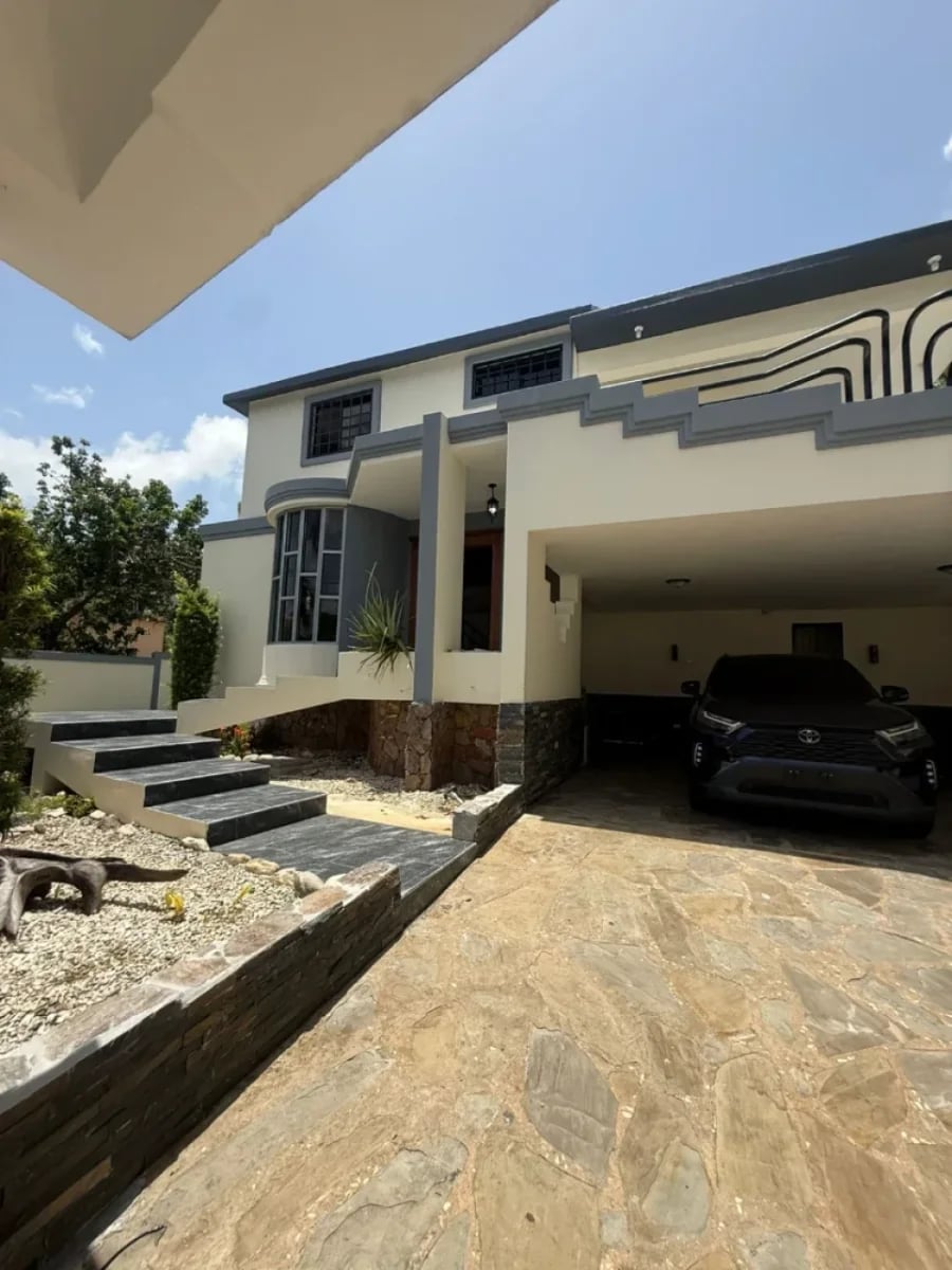 Altos de Arroyo Hondo | casa de 4 Habitaciones – foto 1