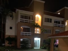 Apartamento amueblado en venta en Pueblo Bávaro, Punta Cana – foto 2