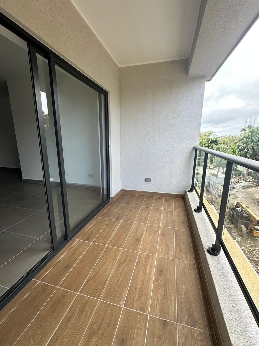 Apartamento en Venta en Gazcue, Residencial Murales – foto 10